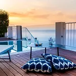 D'orlando - With Private Pool And Sea View