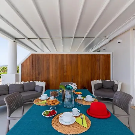 D'orlando - With Private Pool And Sea View Villa *