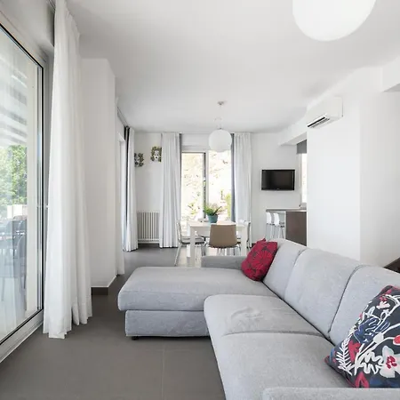 D'orlando - With Private Pool And Sea View