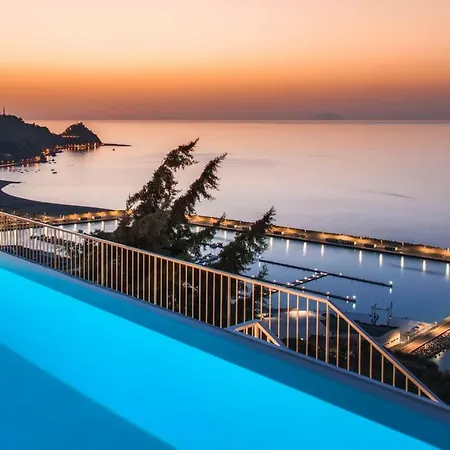 Villa D'orlando - With Private Pool And Sea View Capo dʼOrlando